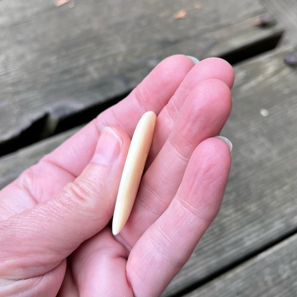 Carved Bone Spiral Pendant - Picture 7 of 11